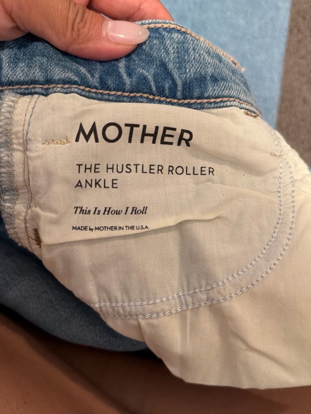 MOTHER Superior High-Rise Wide Leg ankle Jeans - Light Blue Wash - Picture 7 of 7